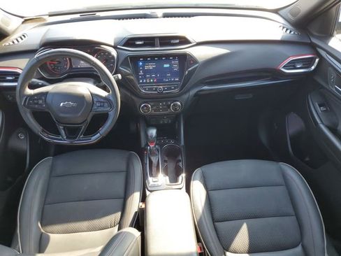 Used 2023 Chevrolet TrailBlazer RS w/ Sun and Liftgate Package FWD image 15