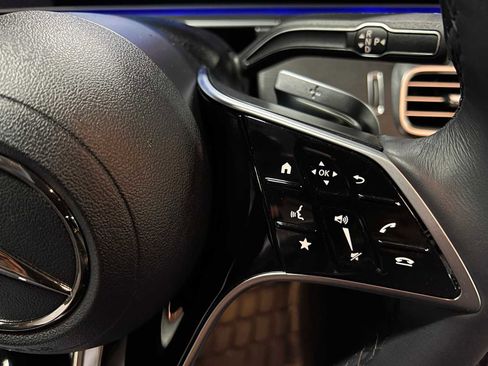 Used 2025 Mercedes-Benz GLE 350 4MATIC image 29