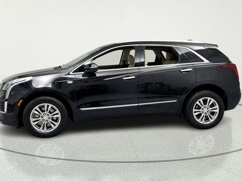 Used 2020 Cadillac XT5 Premium Luxury AWD/4WD image 2