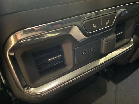 Used 2023 GMC Sierra 2500 Denali image 22