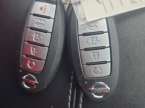 Used 2023 Nissan Sentra SV w/ All-Weather Package FWD image 33