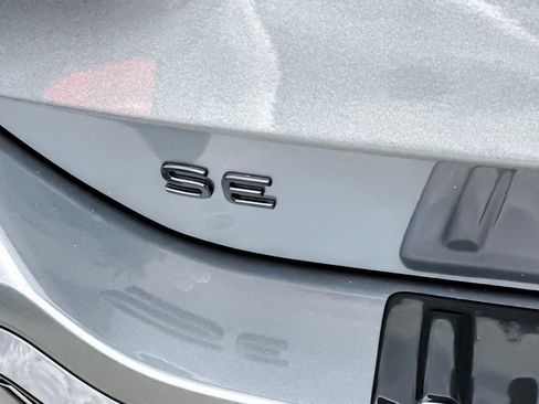 New 2026 Volkswagen Tiguan SE R-Line image 25