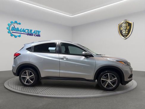 Used 2022 Honda HR-V EX image 6