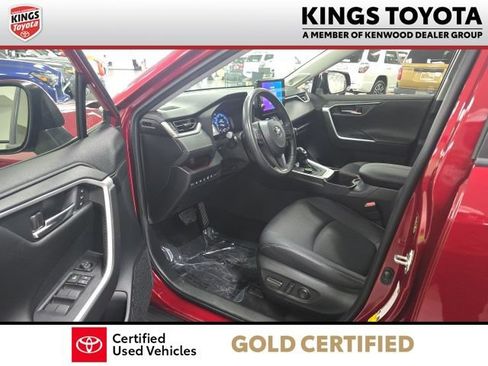 Certified 2024 Toyota RAV4 Limited w/ Advanced Technology Package AWD/4WD image 17