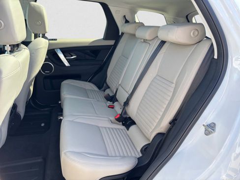 Certified 2025 Land Rover Discovery Sport S AWD/4WD image 18
