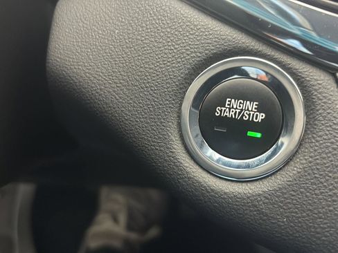 Used 2019 Chevrolet Impala Premier FWD image 23