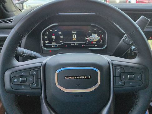 Used 2025 GMC Sierra 2500 Denali Ultimate w/ Max Trailering Package AWD/4WD image 35