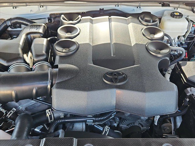 Used 2024 Toyota 4Runner TRD Off-Road Premium w/ Off Road Premium Plus Package AWD/4WD image 24