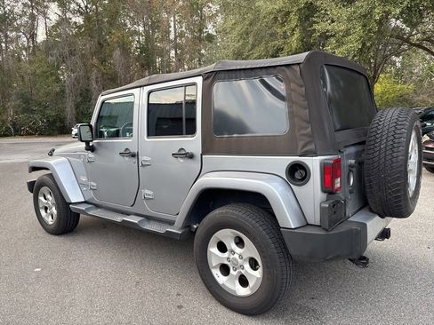 Used 2015 Jeep Wrangler Unlimited Sahara w/ Max Tow Package image 22