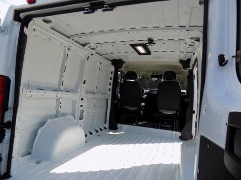 New 2026 RAM ProMaster 1500 w/ Premium Convenience Group FWD image 22