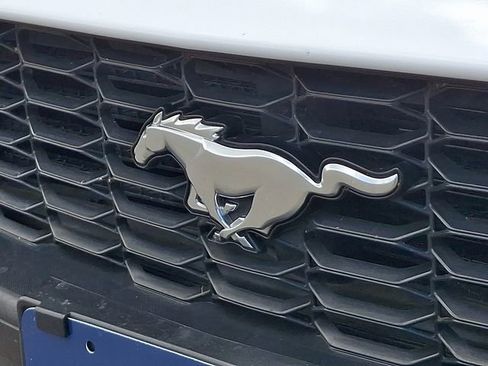 Used 2025 Ford Mustang Premium RWD image 31