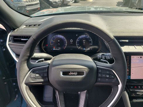 New 2026 Jeep Grand Cherokee L Limited AWD/4WD image 21