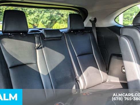 Used 2023 Toyota Highlander Limited image 21