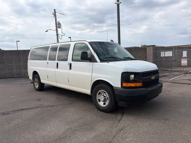 Used 2017 Chevrolet Express 3500 LS RWD image 1