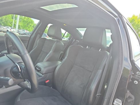 Used 2020 Dodge Charger R/T w/ Plus Group RWD image 14