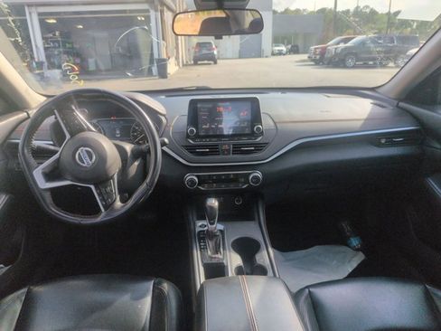 Used 2021 Nissan Altima 2.5 SR image 15