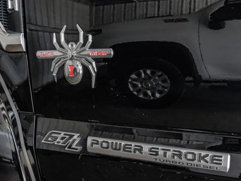 Used 2019 Ford F250 Lariat w/ Lariat Ultimate Package AWD/4WD image 53