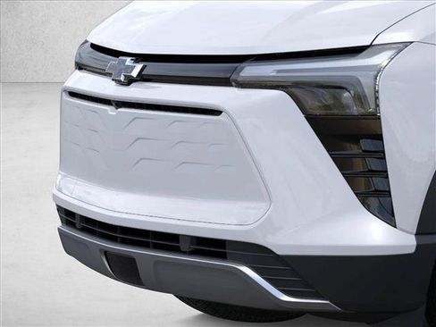 New 2025 Chevrolet Blazer EV LT AWD/4WD image 13