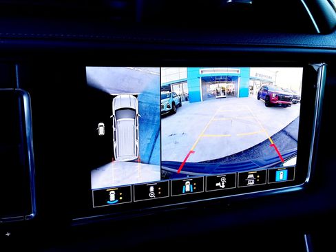 Used 2021 GMC Yukon Denali w/ Denali Ultimate Package image 23