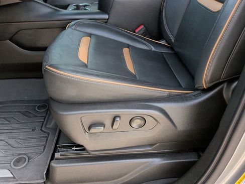 Used 2024 GMC Yukon AT4 w/ AT4 Premium Package image 14