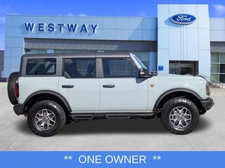 Used 2024 Ford Bronco Badlands video 2