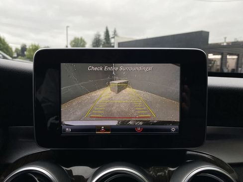 Used 2017 Mercedes-Benz C 300 Sedan image 25