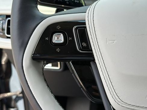 New 2026 Lincoln Aviator Reserve AWD/4WD image 25