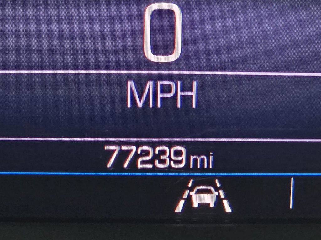 Used 2022 GMC Terrain SLE FWD image 32