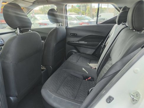 Used 2022 Nissan Kicks S FWD image 42