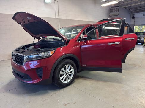 Used 2020 Kia Sorento LX AWD/4WD image 9