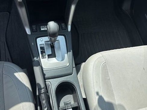 Used 2018 Subaru Forester 2.5i Limited image 16