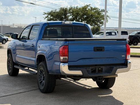 Used 2016 Toyota Tacoma SR5 w/ Towing Package RWD image 7