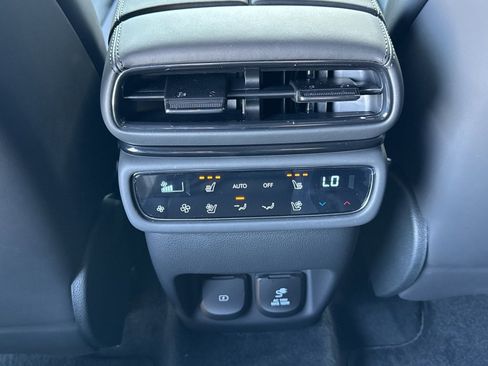 New 2026 Genesis GV80 3.5T Prestige image 16