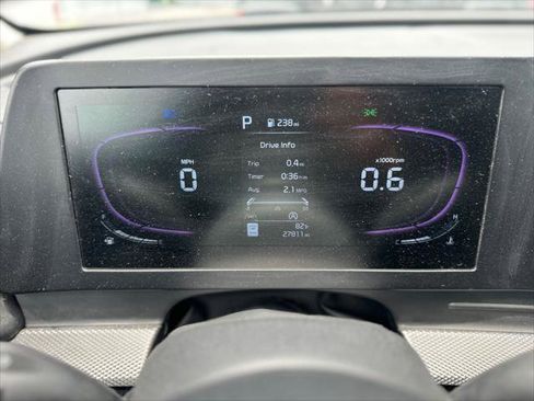 Used 2025 Kia Sportage LX FWD image 21