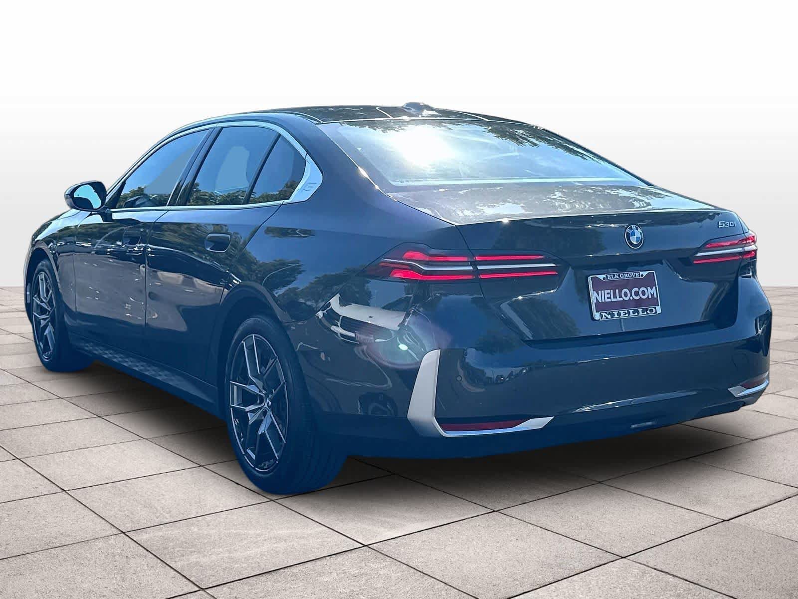 Used 2026 BMW 530i RWD image 6