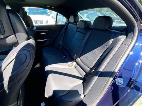 Certified 2022 Mercedes-Benz C 300 4MATIC Sedan image 17