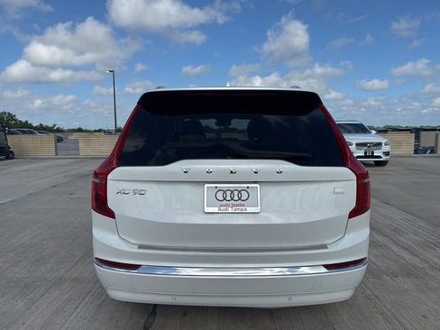 Used 2024 Volvo XC90 T8 Ultimate w/ Protection Package Premier AWD/4WD image 4
