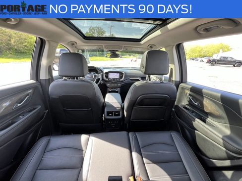 Used 2023 GMC Terrain Denali w/ LPO, Floor Liner Package AWD/4WD image 40