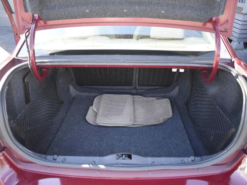 Used 2005 Chevrolet Malibu LS image 23