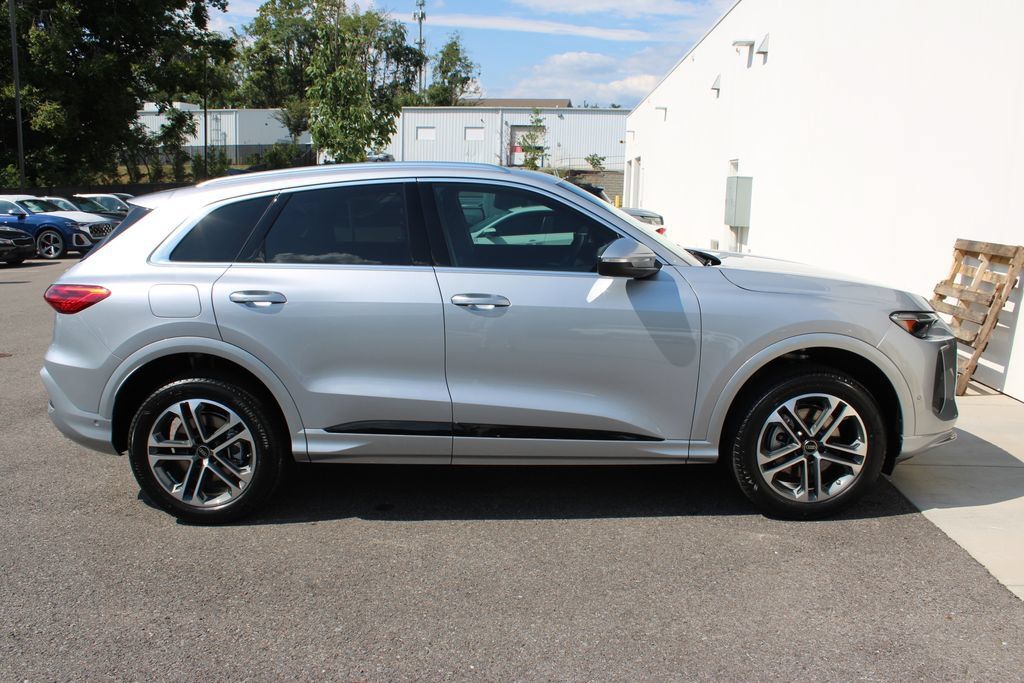 New 2026 Audi Q5 Premium Plus AWD/4WD image 31