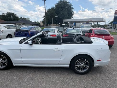 Used 2014 Ford Mustang Premium RWD image 6