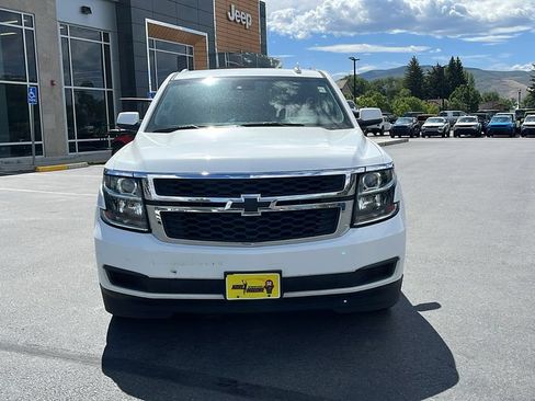 Used 2016 Chevrolet Tahoe LT RWD image 2