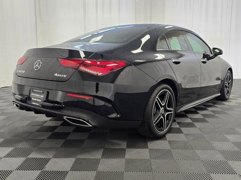 Used 2022 Mercedes-Benz CLA 250 4MATIC image 4