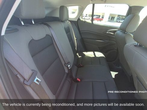 Used 2026 Chevrolet Trax ACTIV w/ Driver Confidence Package FWD image 13