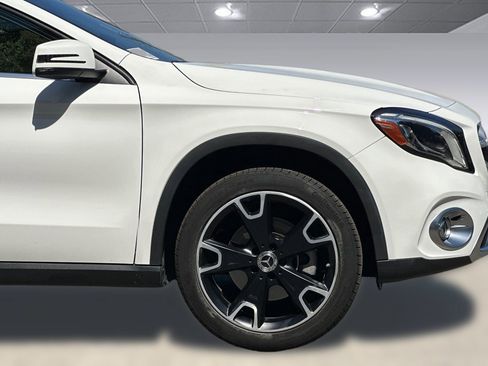 Used 2020 Mercedes-Benz GLA 250 4MATIC image 34