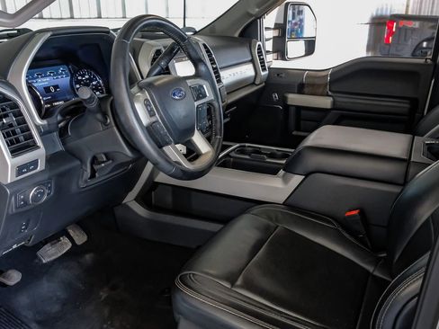 Used 2019 Ford F350 Lariat w/ Lariat Value Package image 14