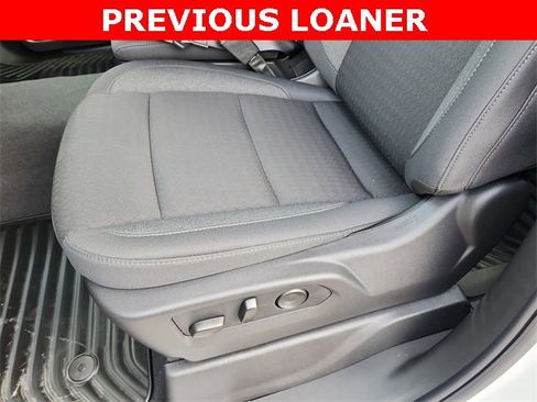 New 2026 GMC Sierra 1500 Elevation image 16