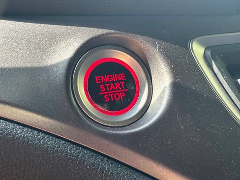 Used 2022 Honda Pilot Sport image 40