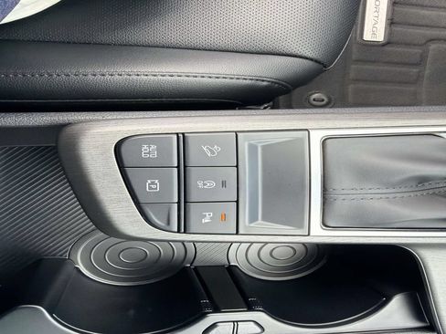 Used 2026 Kia Sportage X-Line w/ X-Line Premium Package AWD/4WD image 31