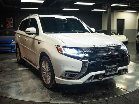 Used 2022 Mitsubishi Outlander GT AWD/4WD image 5